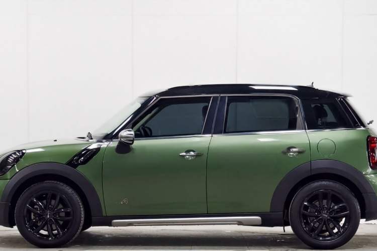 Used MINI Countryman 2016 1.6T COOPER ALL4 Fun Equipment Enthusiast Exterior 9