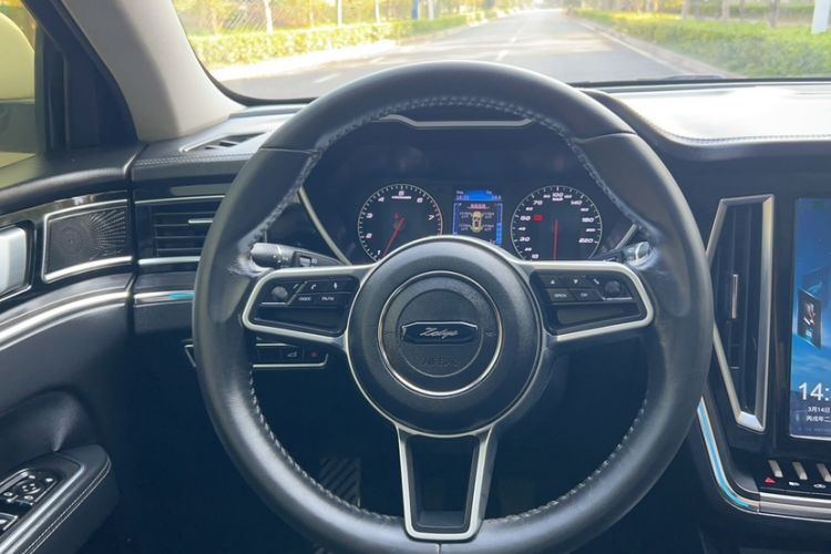 Used Zotye T700 2017 1.8T Manual Luxury Model