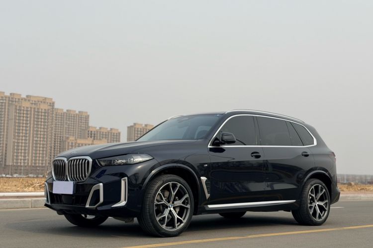 Used BMW X5 2023 xDrive 30Li Luxury M Sport Package