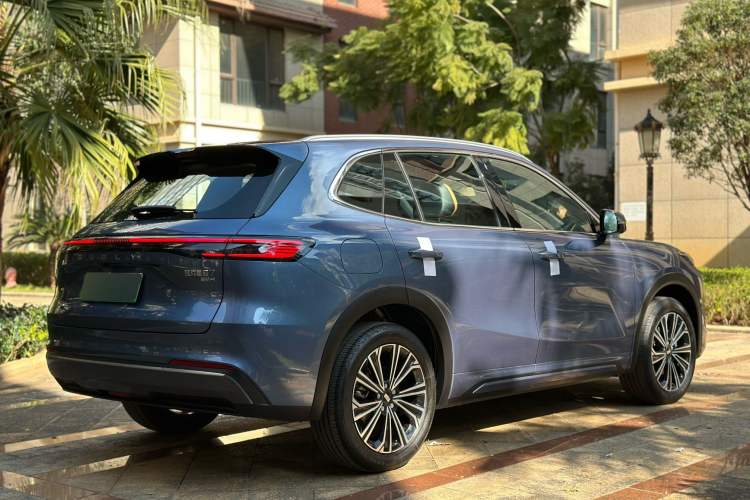 Used Geely Galaxy Galaxy Xingjian 7 EM-i 2025 120km Flagship Edition