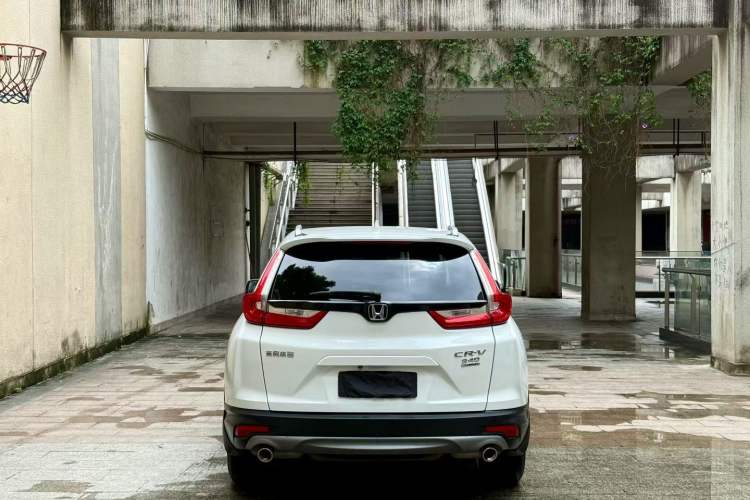 Used Honda CR-V 2017 240TURBO CVT 2WD Urban Edition
