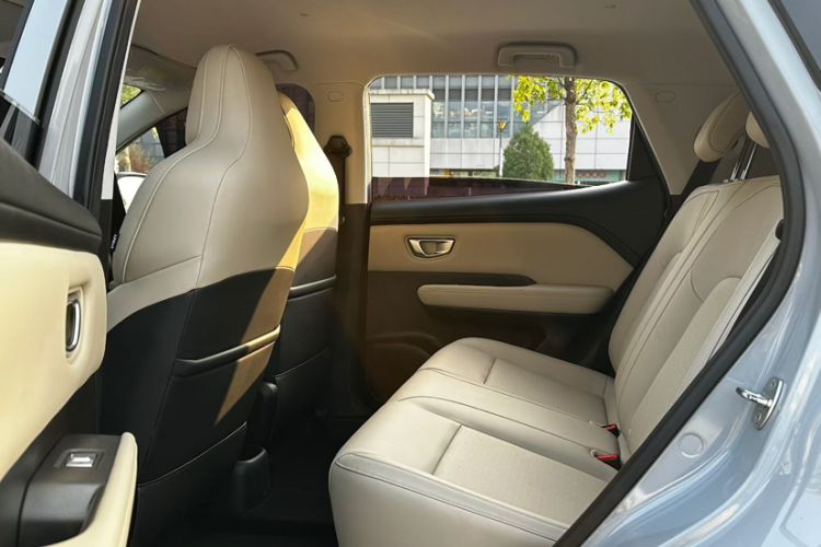 Used Wuling Bingo PLUS 2024 510 km Flagship Edition Four-Seater Version Interior 2