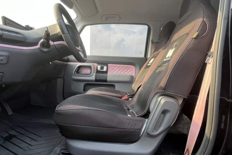 Used Baojun E300 2020 Plus Interstellar Smart Edition
