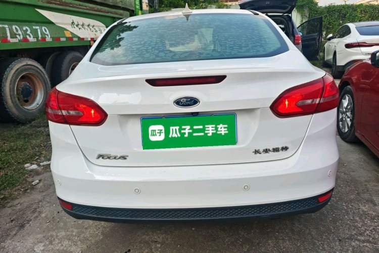 Used Ford Focus 2017 Sedan 1.6L Manual Fashion Edition Smart Drive Version