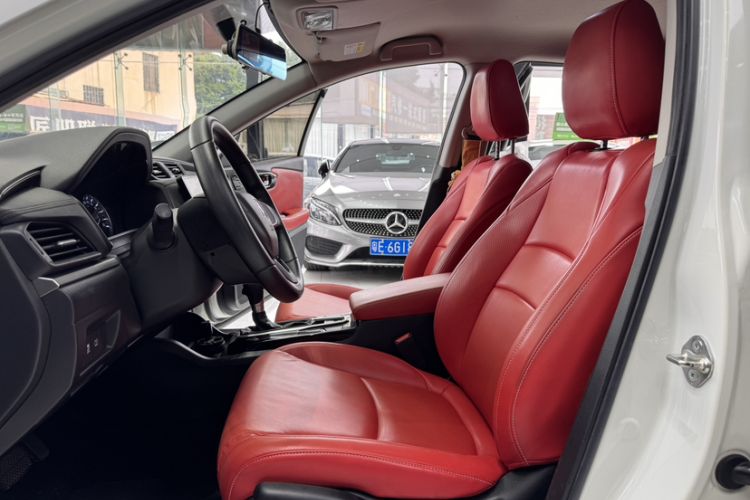 Used Honda Envix 2019 180TURBO CVT Enjoyment Version China VI Interior 6