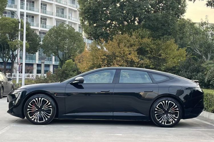 Used Avatr 12 2025 Ultra Extended-Range Edition