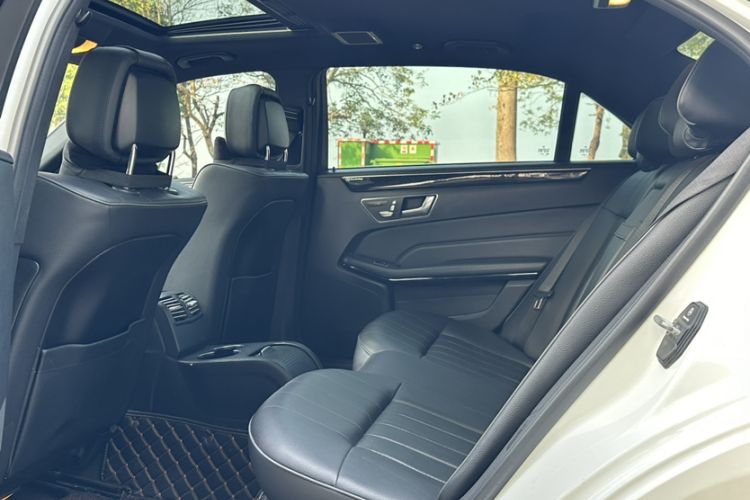 Used Mercedes-Benz E-Class 2015 E 260 L Sport Edition
