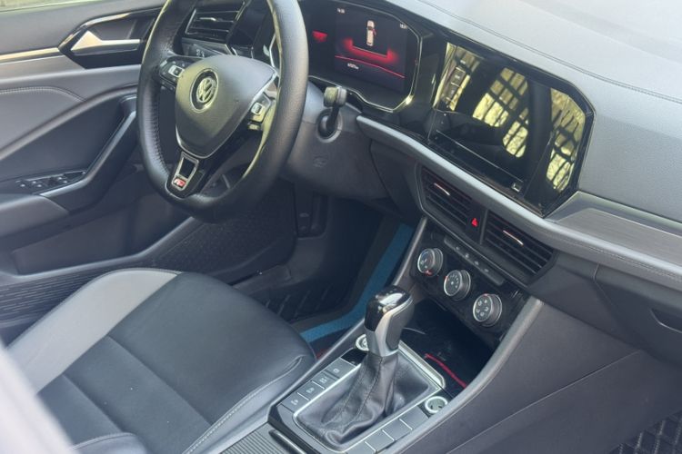 Used Volkswagen Sagitar 2022 280TSI DSG Excellence Edition Interior 1