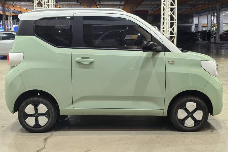 Used Wuling Hongguang MINIEV 2024 3rd Generation 215km Advanced Version