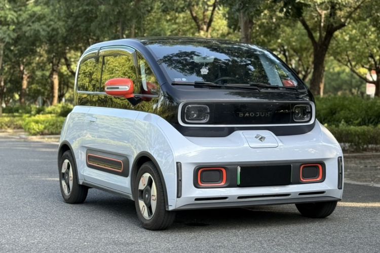 Used Baojun KiWi EV 2022 Artist Lite Edition Ternary Lithium