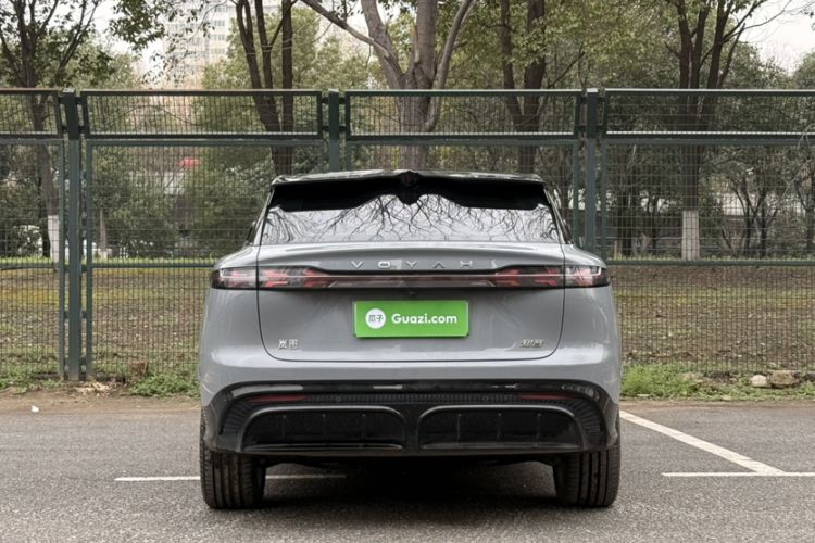 Used VOYAH COURAGE 2024 Long-Range Supercharge Edition Exterior 4