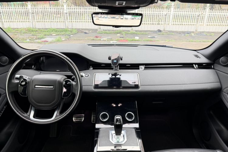 Used Land Rover Range Rover Evoque 2020 249 PS R-DYNAMIC SE Sport Technology Edition