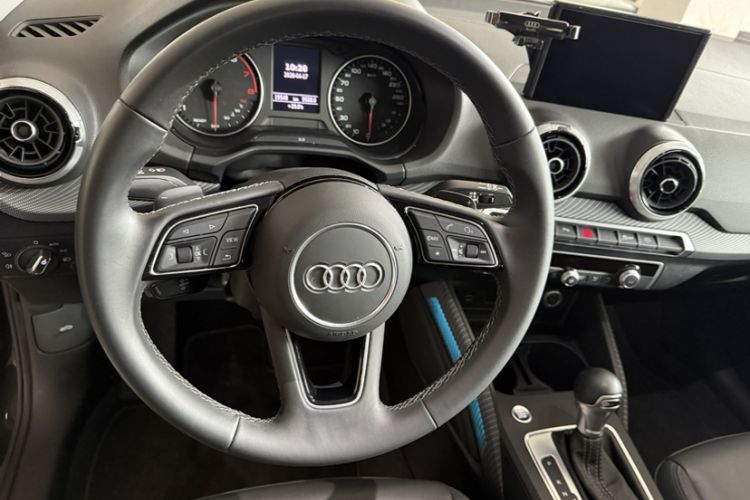Used Audi Q2L 2022 35 TFSI Fashionable and Elegant Model Steering Wheel