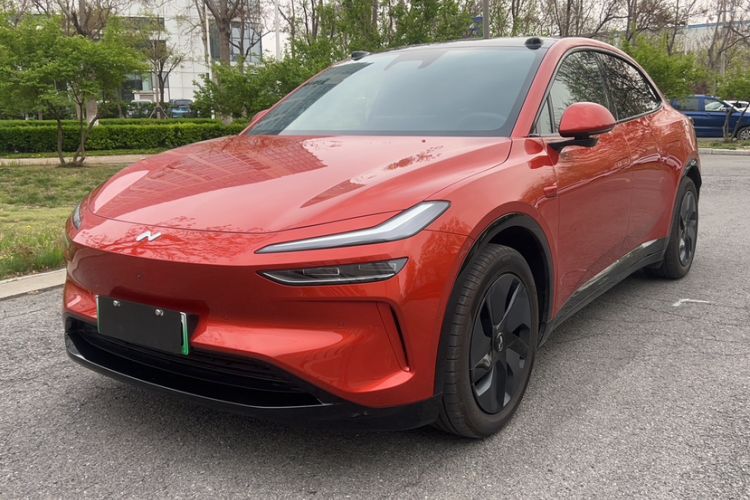 Used ONVO L60 2024 60 kWh Rear-Drive Version