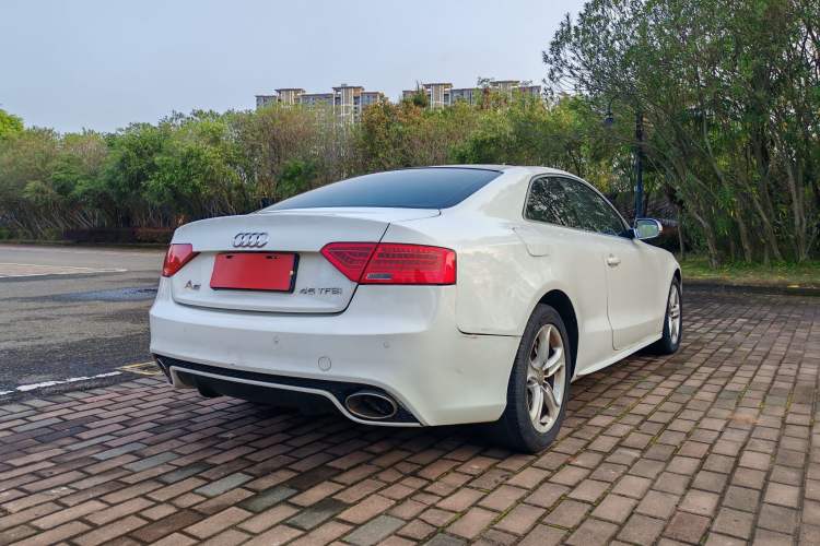 Used Audi A5 2014 Coupe 45 TFSI Exterior 5