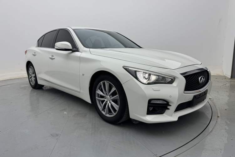 Used Infiniti Q50 2014 3.7L Comfort Edition Exterior 5