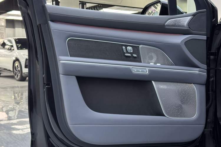 Used Nio ES8 2026 Model 7-seat Executive Luxury Edition