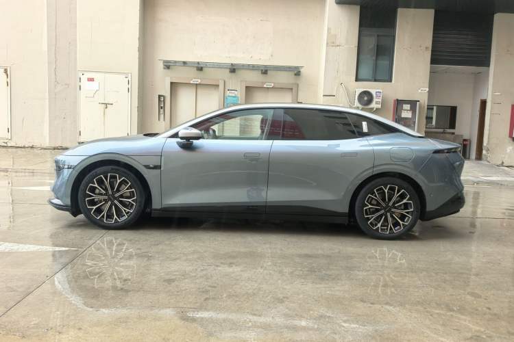 Used Zeekr 007 2024 Rear-Drive Intelligent Driving Version 75 kWh
