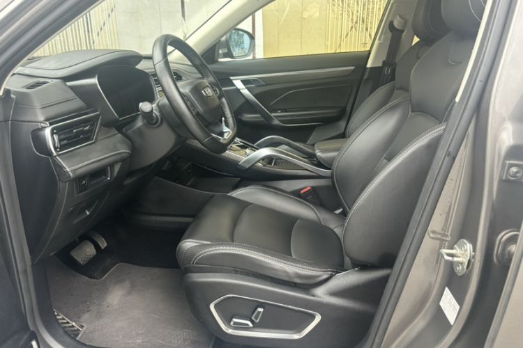 Used Geely Auto Emgrand X7 Sport 2020 1.8TD DCT ZhiZun PRO