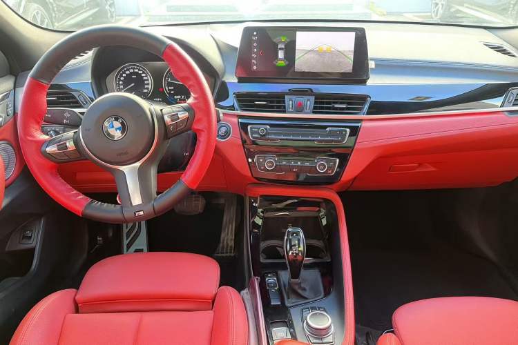 Used BMW X2 2021 sDrive25i Leading Model M Sport Package Interior 1
