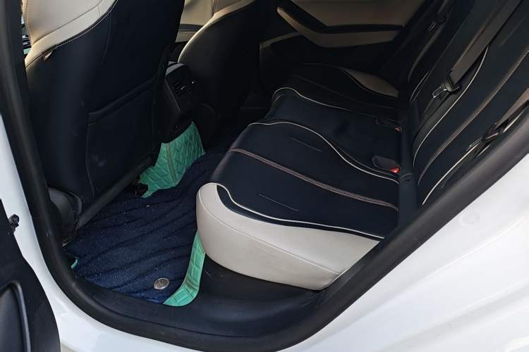 Used BYD Qin PLUS 2023 Champion Edition DM-i 120KM Excellence Model
