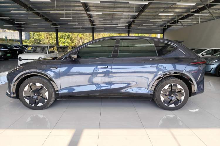 Used IM LS7 2023 77 kWh Urban Fit Rear-Wheel Drive