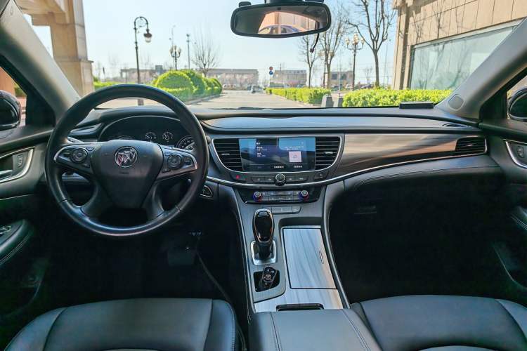 Used Buick LaCrosse 2021 652T Luxury Model
