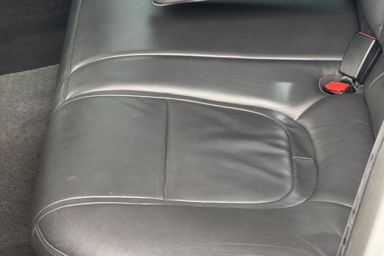 Used Jaguar XF 2014 XF 2.0T Luxury Edition Interior 7