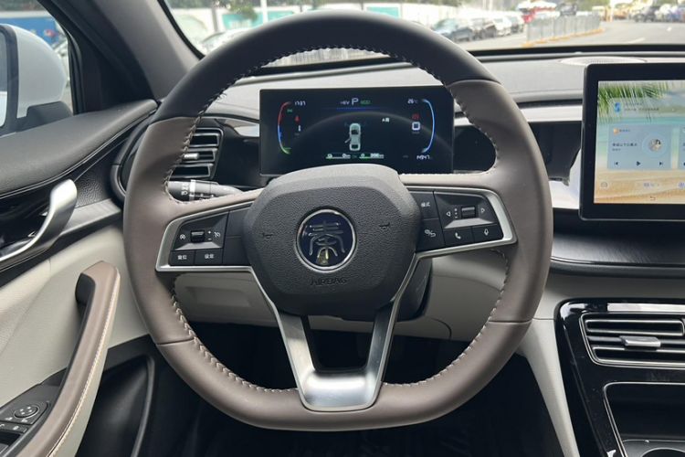 Used BYD Qin PLUS 2024 HONOR Edition DM-i 55KM Leading Model
