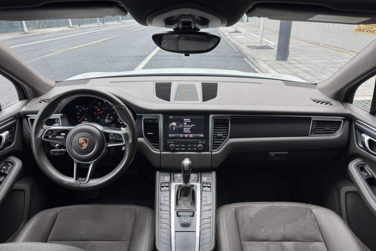 Used Porsche Macan 2017 Macan 2.0T