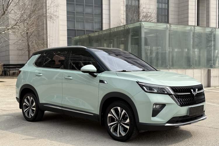 Used Wuling Asta 2021 1.5T CVT Star曜 Edition Exterior 2