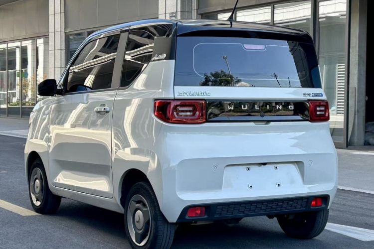 Used Wuling Hongguang MINIEV 2022 Macaron Premium Model – Lithium Iron Phosphate