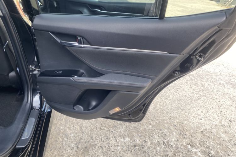 Used Toyota Camry 2021 2.0G Luxury Edition