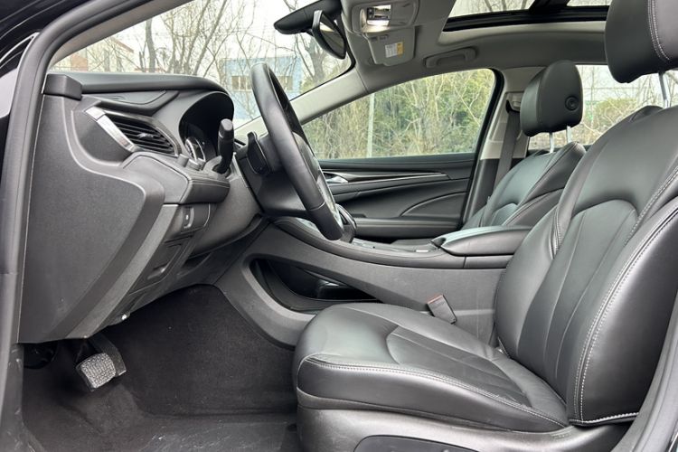 Used Buick LaCrosse 2022 652T Luxury Version
