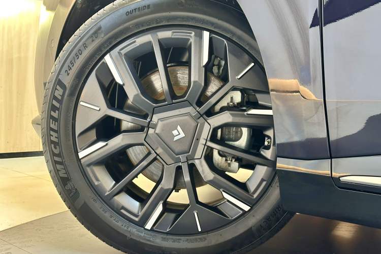 Used Hyptec HT 2025 825 Max Exterior 7