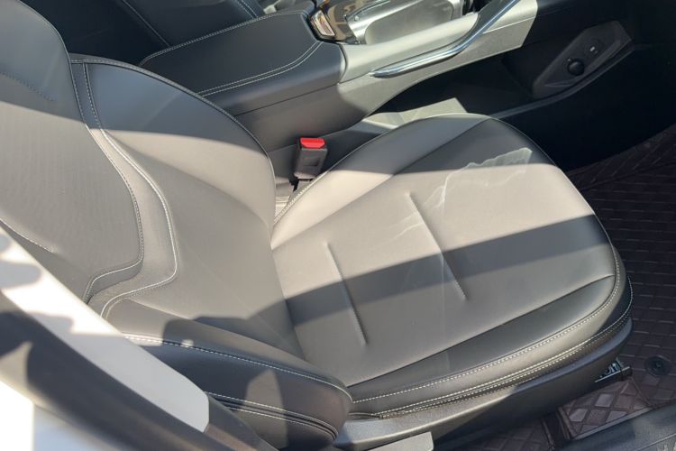 Used Haval H6 2024 1.5T Two-Wheel-Drive Classic Edition Right Front Seat