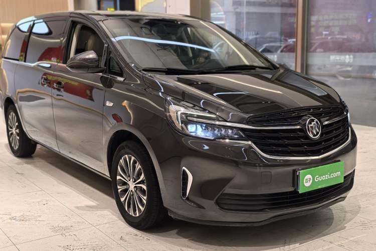 Used Buick GL8 2021 Land Cruiser Executive Class 652T Comfort Model
