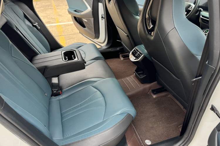 Used MG 7 2023 1.5T DCT Elegant & Graceful Edition