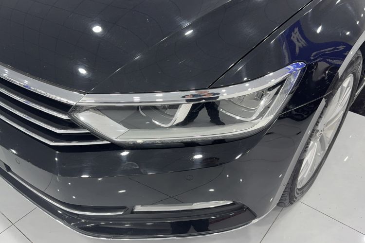 Used Volkswagen Magotan 2017 330TSI DSG Luxury Model Left Front Headlight