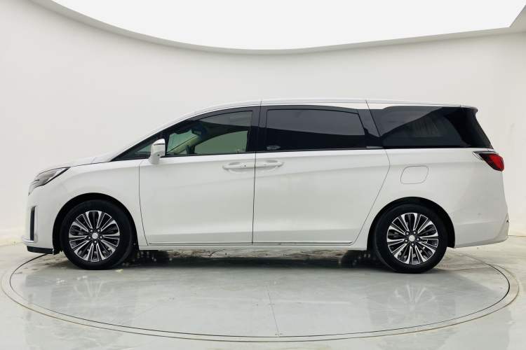 Used Buick GL8 2023 ES Lu Zun Flagship Model Exterior 4