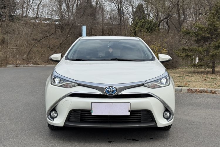 Used Toyota Levin 2016 Dual-Engine 1.8H GS E-CVT Elite Model with Sunroof
