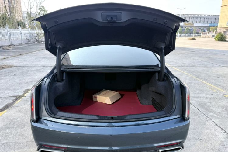 Used Cadillac CT6 2023 28T Luxury Version
