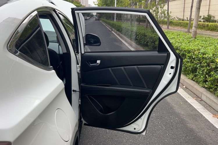 Used Luxgen U6 SUV 2016 1.8T Style Value Model
