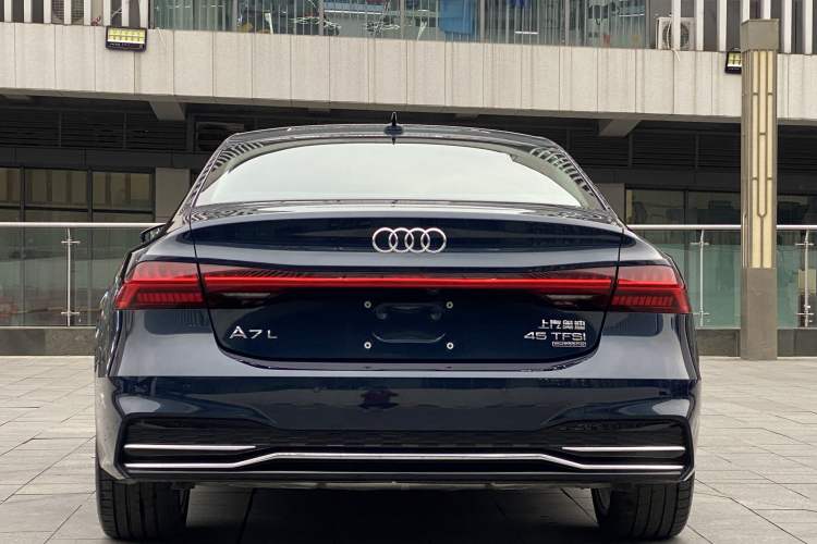 Used Audi A7L 2024 45 TFSI quattro Luxury Edition
