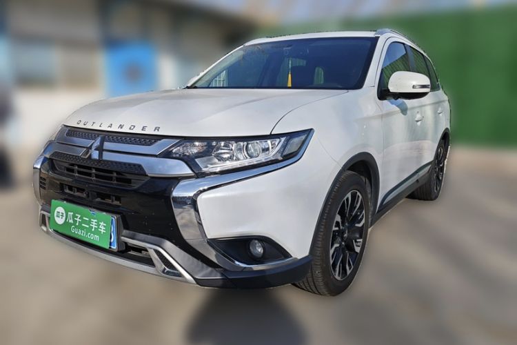 Used Mitsubishi Outlander 2019 2.0L Two-Wheel Drive Comfort Edition 5 Seats China VI Standard