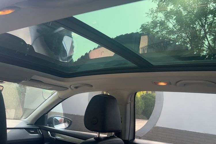 Used Skoda Octavia 2019 TSI280 DSG Luxury Edition Station Wagon China VI Standard