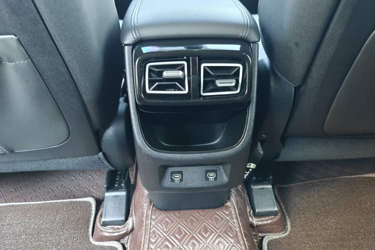 Used Hyundai ix35 2023 Musso 2.0L Deluxe Edition DLX