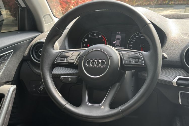 Used Audi Q2L 2021 35 TFSI Fashion Dynamic Model Interior 4