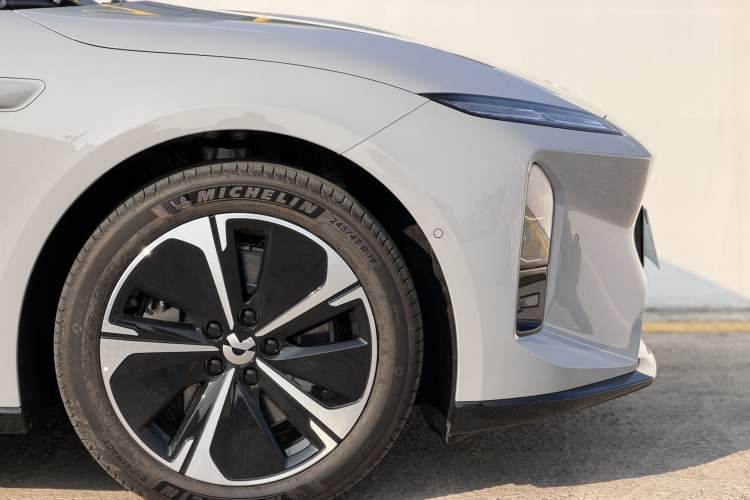 Used Nio ET5T 2025 75 kWh Touring
