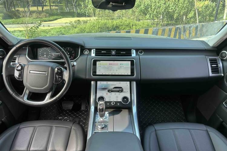 Used Land Rover Range Rover Sport 2021 3.0 L6 SE
